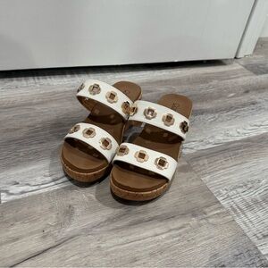 Hi Tide White Corkys Wedge Sandal White and gold Sandals Size 8